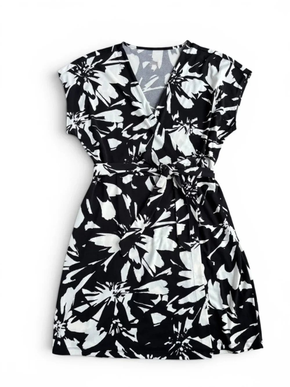 Nine West Black White Floral Faux Wrap Dress Belted Stretch Size L